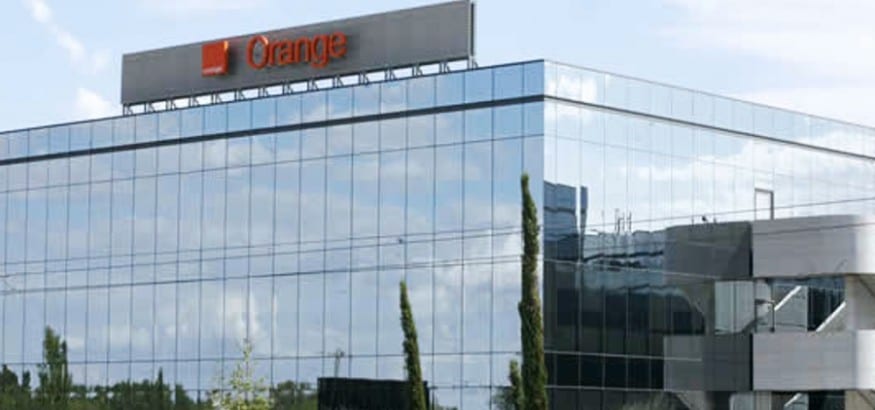 Los trabajadores de Orange continúan la negociación del nuevo convenio