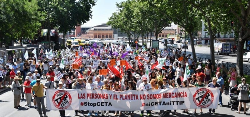 Los ciudadanos salen a la calle a decir STOP CETA