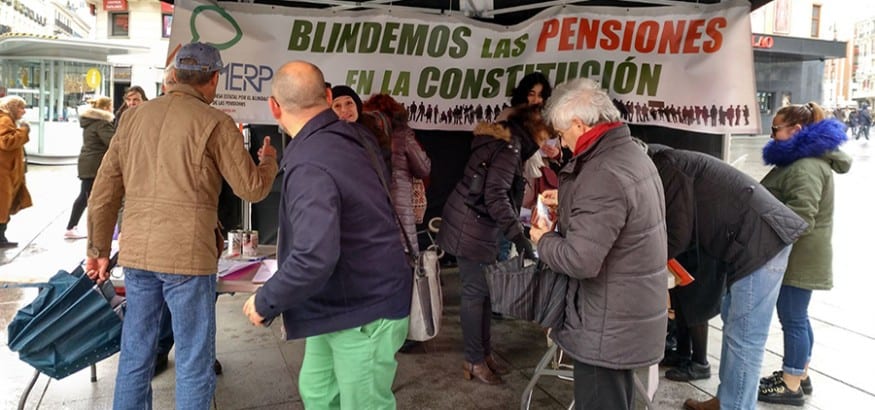 La MERP monta mesas de recogida de firmas en más de 400 poblaciones para blindar las pensiones