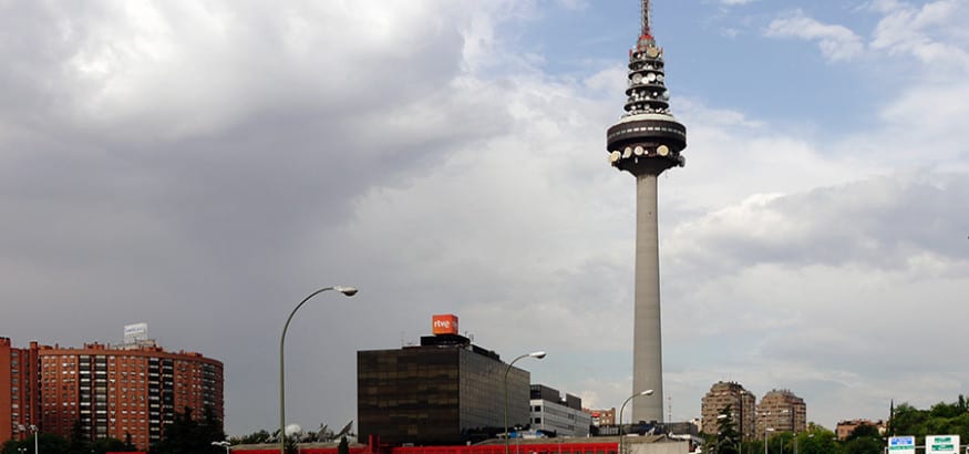 Los trabajadores de Torrespaña, amenazados por enfermedades e infecciones debido a la calidad del aire