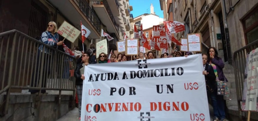 USO se manifiesta en Salamanca contra el bloqueo en la negociación del convenio de Ayuda a Domicilio