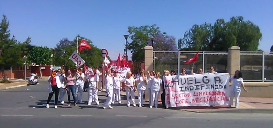 Las trabajadoras de limpieza del IMAS, en Murcia, en huelga indefinida