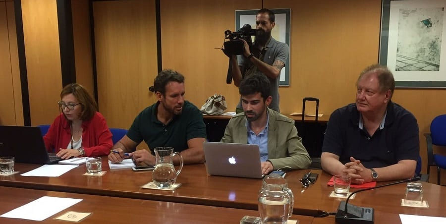 Sin acuerdo en Trabajo por la intransigencia de Ryanair a aceptar la legislación española Sin acuerdo en Trabajo por la intransigencia de Ryanair a aceptar la legislación española