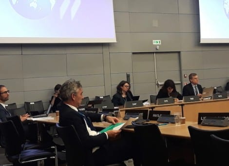 Los sindicatos reclaman a la OCDE aumento de salarios y que recuperen su peso en la economía