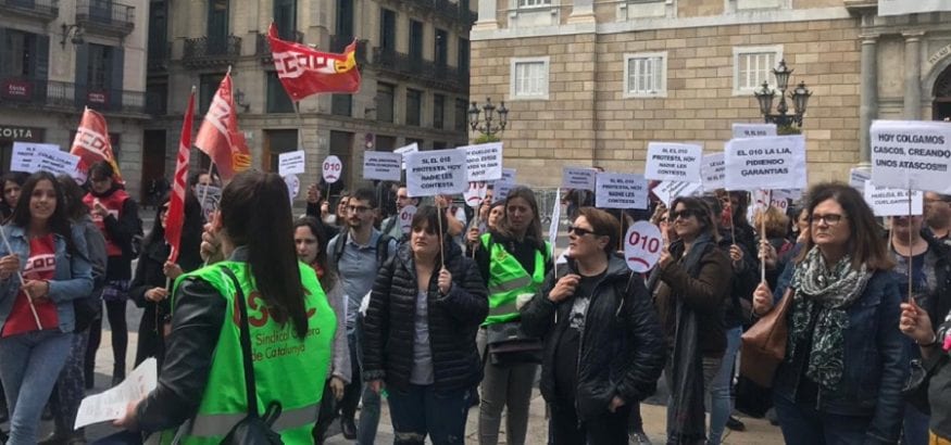 Los trabajadores del teléfono municipal de Barcelona suspenden la huelga indefinida Los trabajadores del teléfono municipal de Barcelona suspenden la huelga indefinida