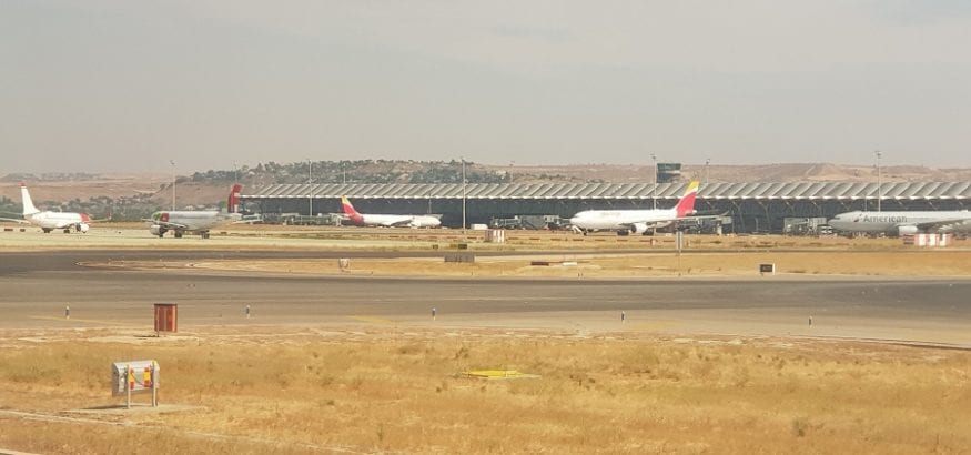 USO-Madrid convoca huelga en la empresa del combustible de las aerolíneas desde el 15 de julio