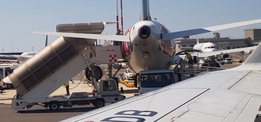 USO-Madrid amplía la huelga del combustible de los aviones con más paros a partir de septiembre