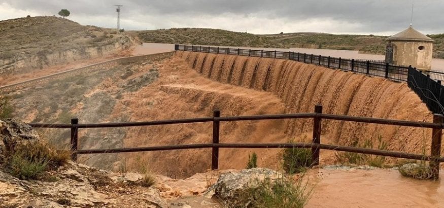 ¿Es obligatorio ir a trabajar en zonas con peligro de lluvias?