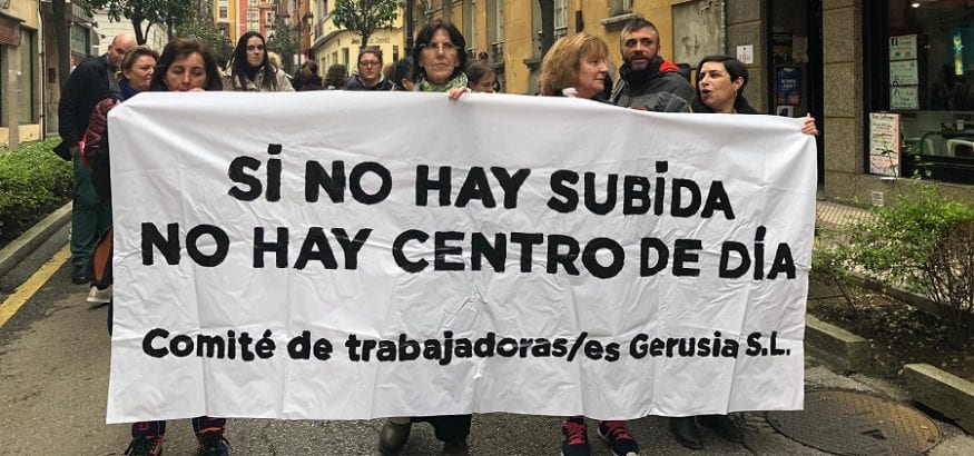 La plantilla de centros de día de Asturias culmina su huelga y espera un gesto antes de convocar más