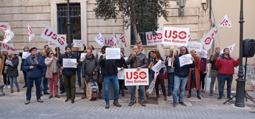 FEUSO-Illes Balears se vuelve a concentrar para pedir mejoras laborales para la Concertada