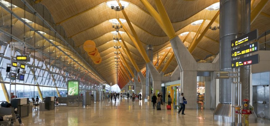 Mañana comienza la huelga indefinida de limpieza en la T1, 2 y 3 del aeropuerto de Barajas