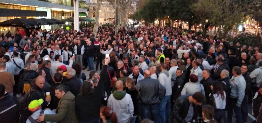 Los trabajadores de Nissan salen a la calle para exigir un plan industrial de futuro