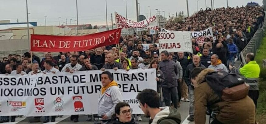 Los trabajadores de Nissan preparan varias reuniones institucionales tras un nuevo éxito en las calles