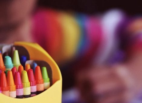 USO denuncia que no se han regulado permisos para cuidar a niños sin clase por el coronavirus