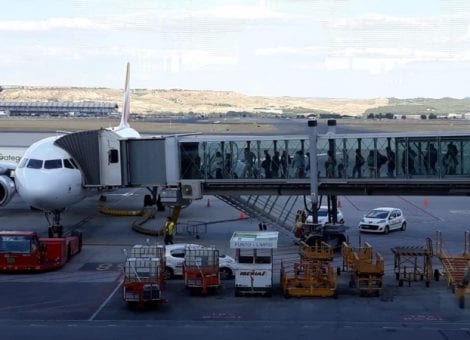 USO reclama medidas para la recuperación del sector aéreo