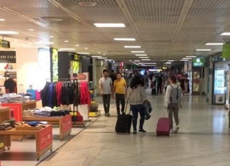 Reivindicaciones de USO en limpieza de aeropuertos y aviones