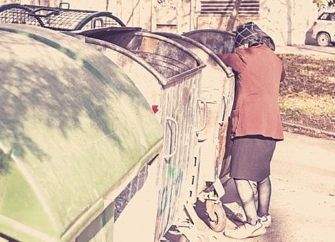 Pobreza y mujeres. Ellas sufrirán más los efectos de la pandemia