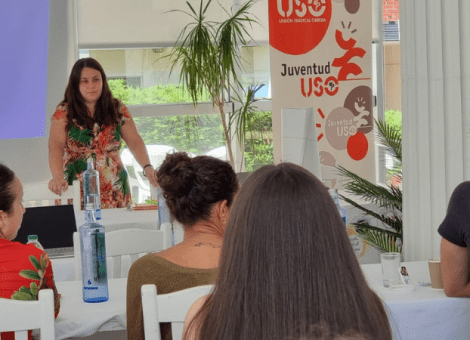 Juventud-USO se forma en comunicación
