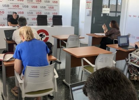 USO convoca huelga en EasyJet por el bloqueo en la negociación del convenio