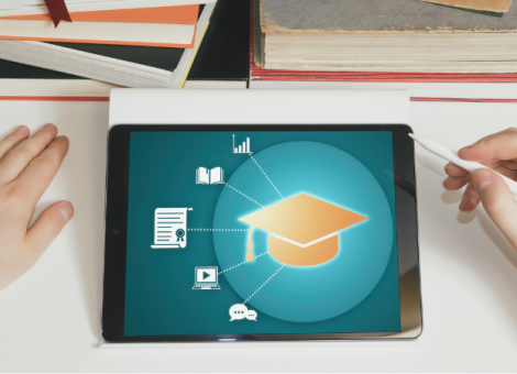 Más de 2.700 participantes en los cursos de USO en 2022 y 2023
