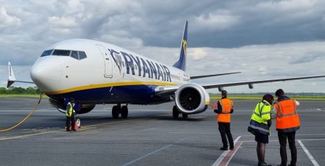 USO impugna los servicios mínimos de las huelgas de Ryanair y EasyJet