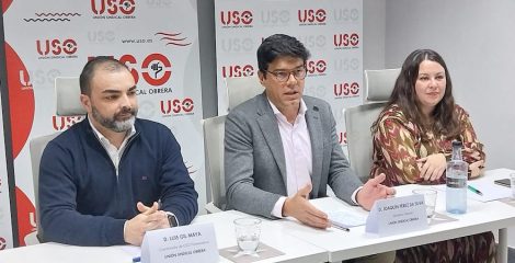 Joaquín Pérez visita la nueva sede de USO-Extremadura en Cáceres