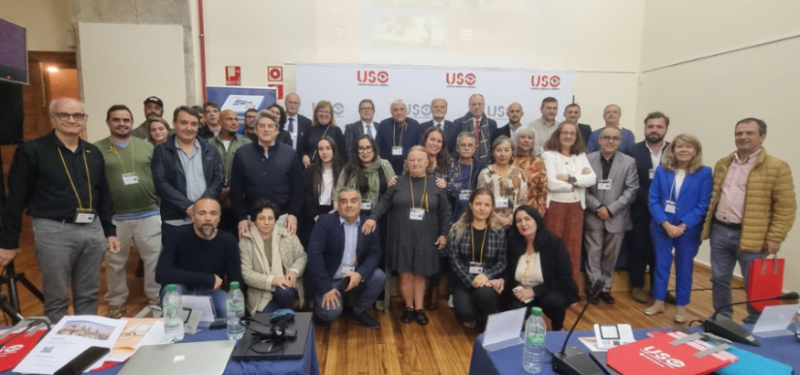Nichos de empleo y formación de futuro para la juventud en los pueblos Nichos de empleo y formación de futuro para la juventud en los pueblos